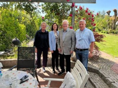 Einen Grund zum Feiern..